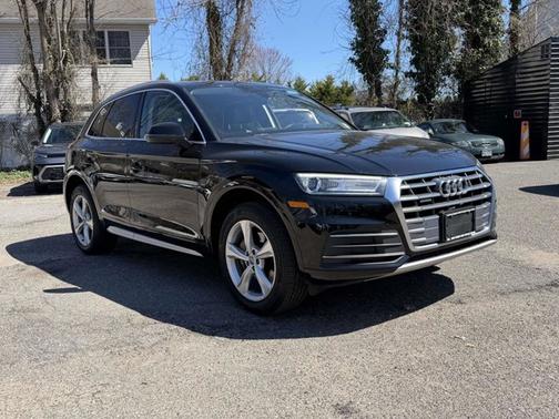 Black 2020 Audi Q5 45 Premium