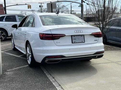2024 Audi A4 S line Premium