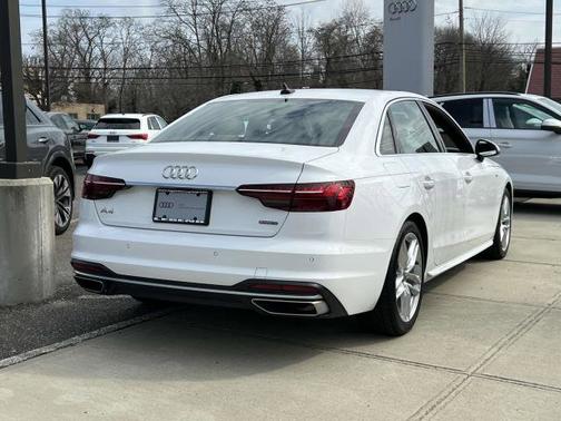 2024 Audi A4 S line Premium