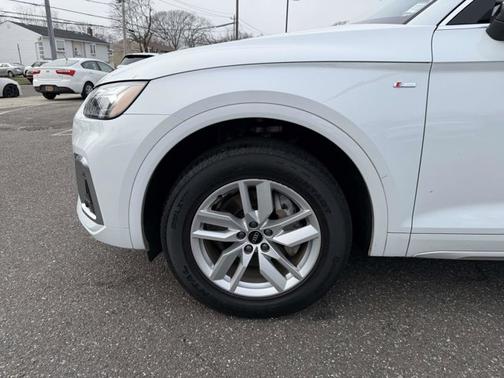 2023 Audi Q5 S line Premium