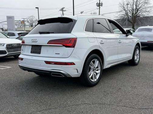 2023 Audi Q5 S line Premium
