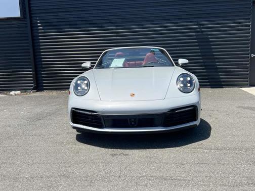 2024 Porsche 911 Carrera
