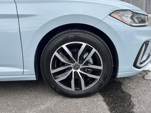 2025 Volkswagen Jetta SE