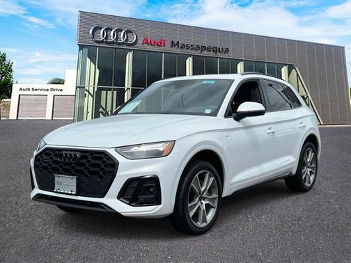 2025 Audi Q5 S line Premium