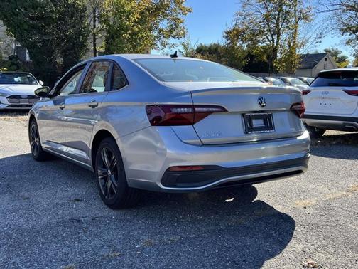 2022 Volkswagen Jetta SE