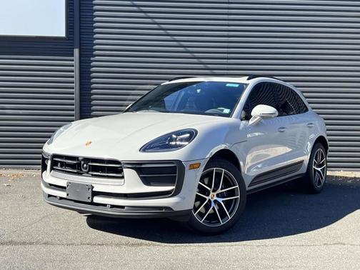 2024 Porsche Macan 