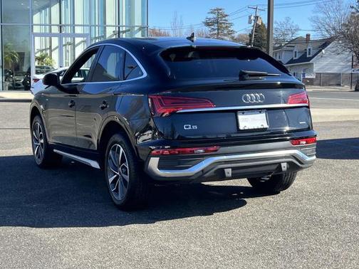 2024 Audi Q5 Sportback S line Premium