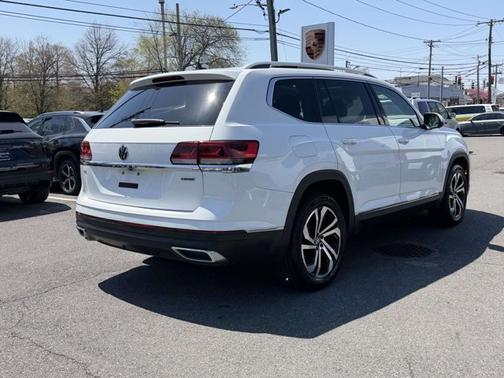 Pure White 2021 Volkswagen Atlas 2.0T SEL Premium