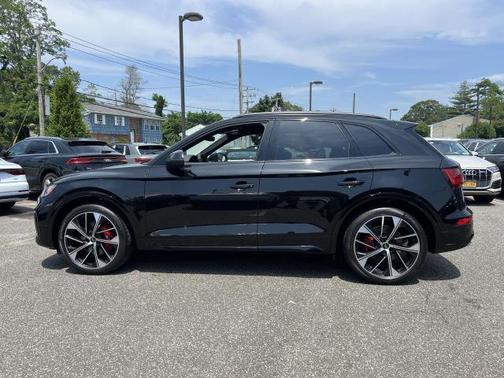 2023 Audi SQ5 Prestige