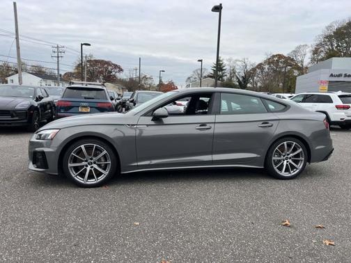 2025 Audi A5 Sportback S line Premium