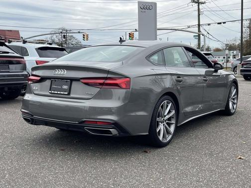 2025 Audi A5 Sportback S line Premium