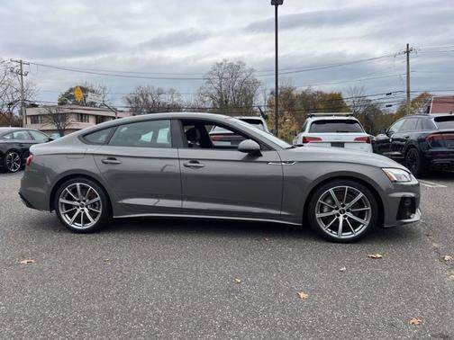 2025 Audi A5 Sportback S line Premium