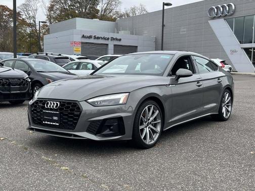 2025 Audi A5 Sportback S line Premium