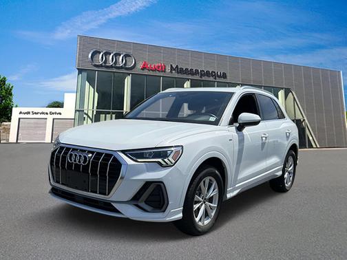 2021 Audi Q3 S line Premium Plus