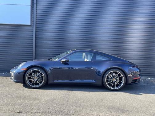 2021 Porsche 911 Carrera 4