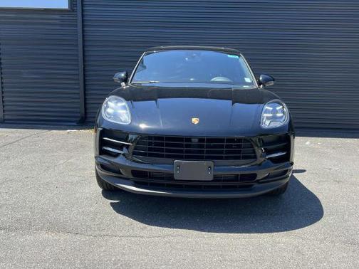 2021 Porsche Macan