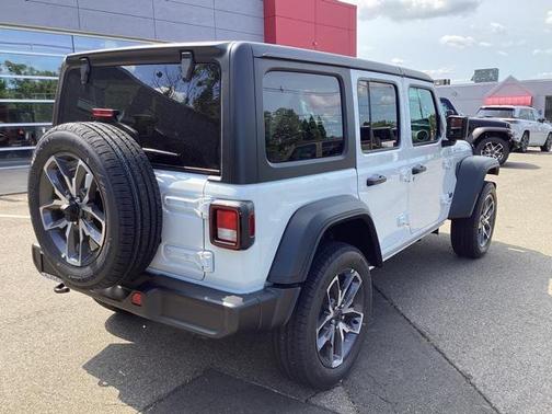 2025 Jeep Wrangler 4xe Sport S