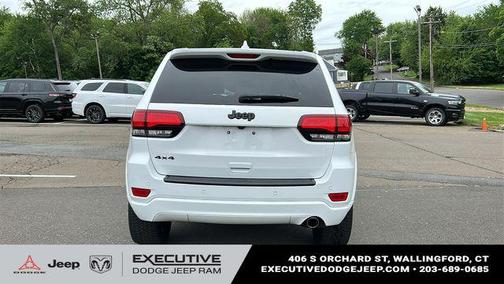 Bright White Clearcoat 2019 Jeep Grand Cherokee Altitude