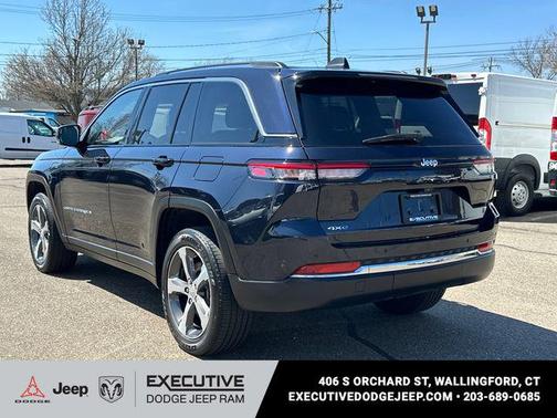 2023 Jeep Grand Cherokee 4xe Base