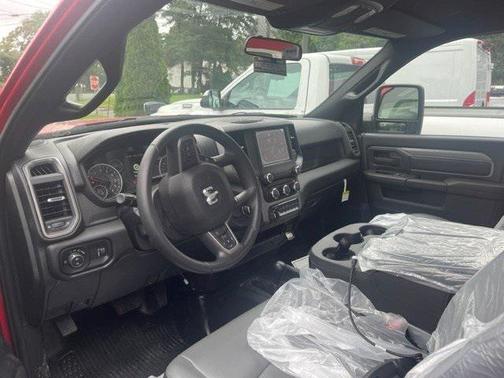 2023 RAM 2500 Tradesman Regular Cab 4x4 8' Box