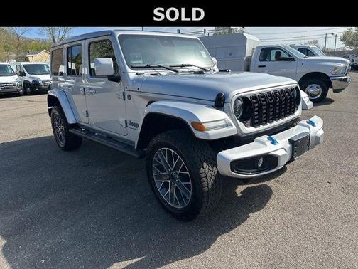Silver Zynith Clearcoat 2024 Jeep Wrangler 4xe High Altitude