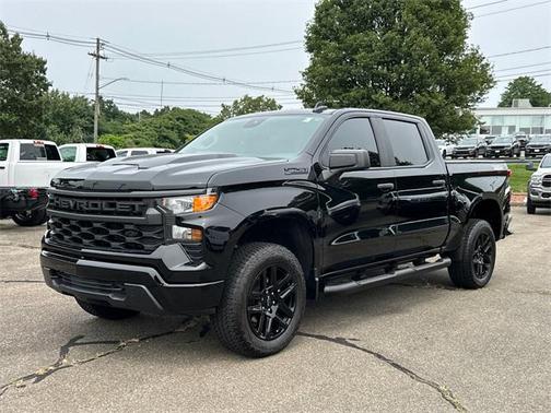 2024 Chevrolet Silverado 1500 Custom Trail Boss
