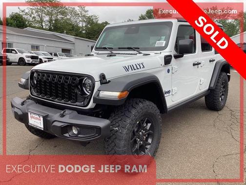 2025 Jeep Wrangler 4xe Willys