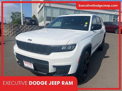 2022 Jeep Grand Cherokee L Altitude