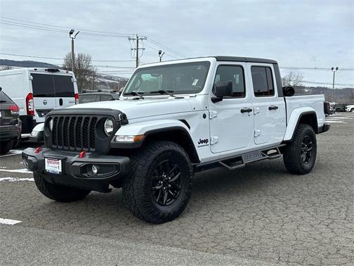 2022 Jeep Gladiator Altitude 4x4