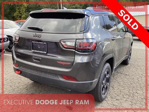 2023 Jeep Compass Trailhawk