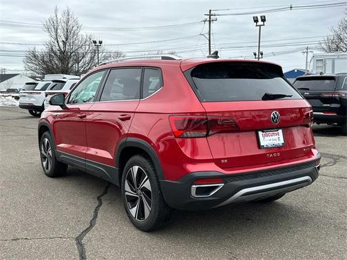 2024 Volkswagen Taos 1.5T SE