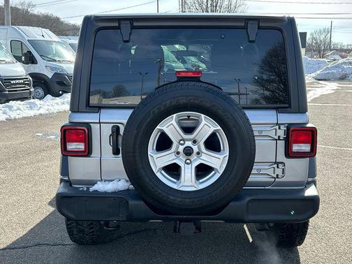 2021 Jeep Wrangler Sport S