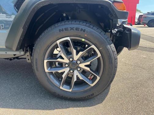 2025 Jeep Wrangler 4xe Sport S