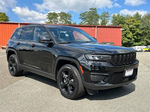 2022 Jeep Grand Cherokee Altitude