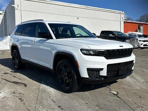 2022 Jeep Grand Cherokee L Altitude