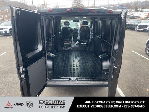 Black Clearcoat 2026 RAM ProMaster 1500 Low Roof