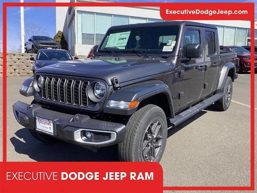 2025 Jeep Gladiator Sport S