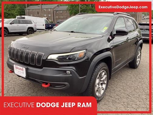 2022 Jeep Cherokee Trailhawk