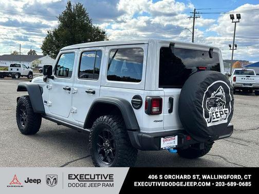 2024 Jeep Wrangler 4xe Willys