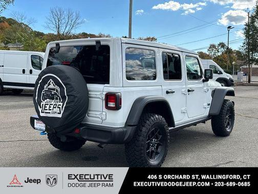 2024 Jeep Wrangler 4xe Willys