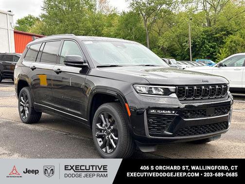 Diamond Black Crystal Pearlcoat 2026 Jeep Grand Cherokee L Limited