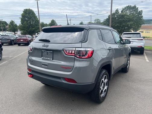 2022 Jeep Compass Trailhawk