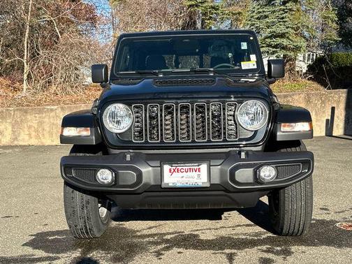 2026 Jeep Gladiator Sport S