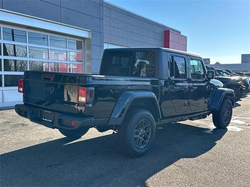 2026 Jeep Gladiator Sport S