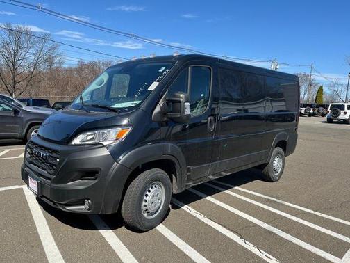 2025 RAM ProMaster 1500 Low Roof