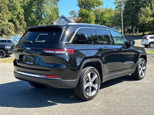 2023 Jeep Grand Cherokee 4xe Base