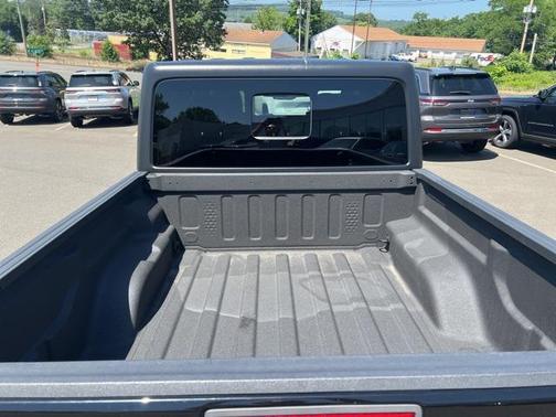 2021 Jeep Gladiator Willys 4x4