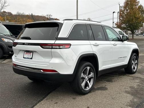 2023 Jeep Grand Cherokee 4xe Base