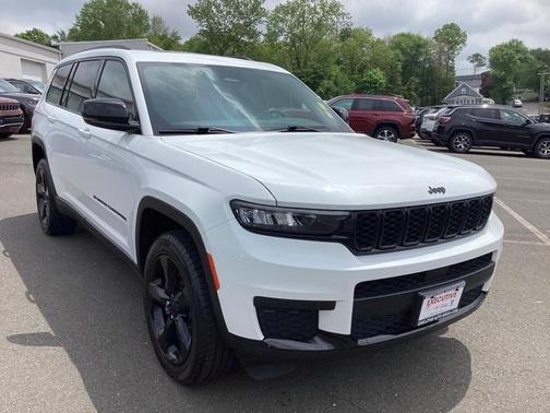 2022 Jeep Grand Cherokee L Altitude