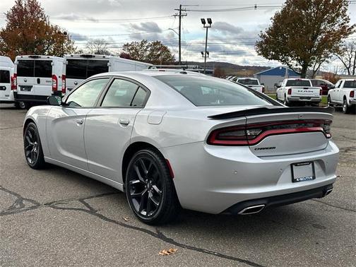 2020 Dodge Charger SXT